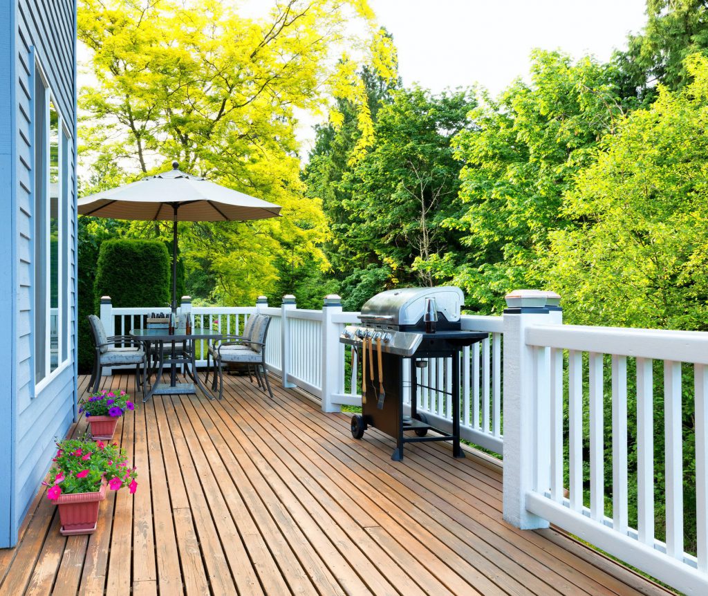 Deck Painting and Staining